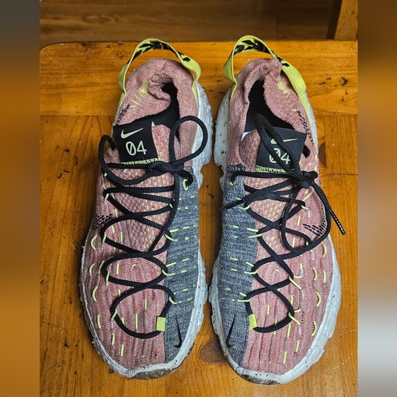 Nike Pink and Gray Space Hippie 4 Women's Sneakers - Picture 3 of 6